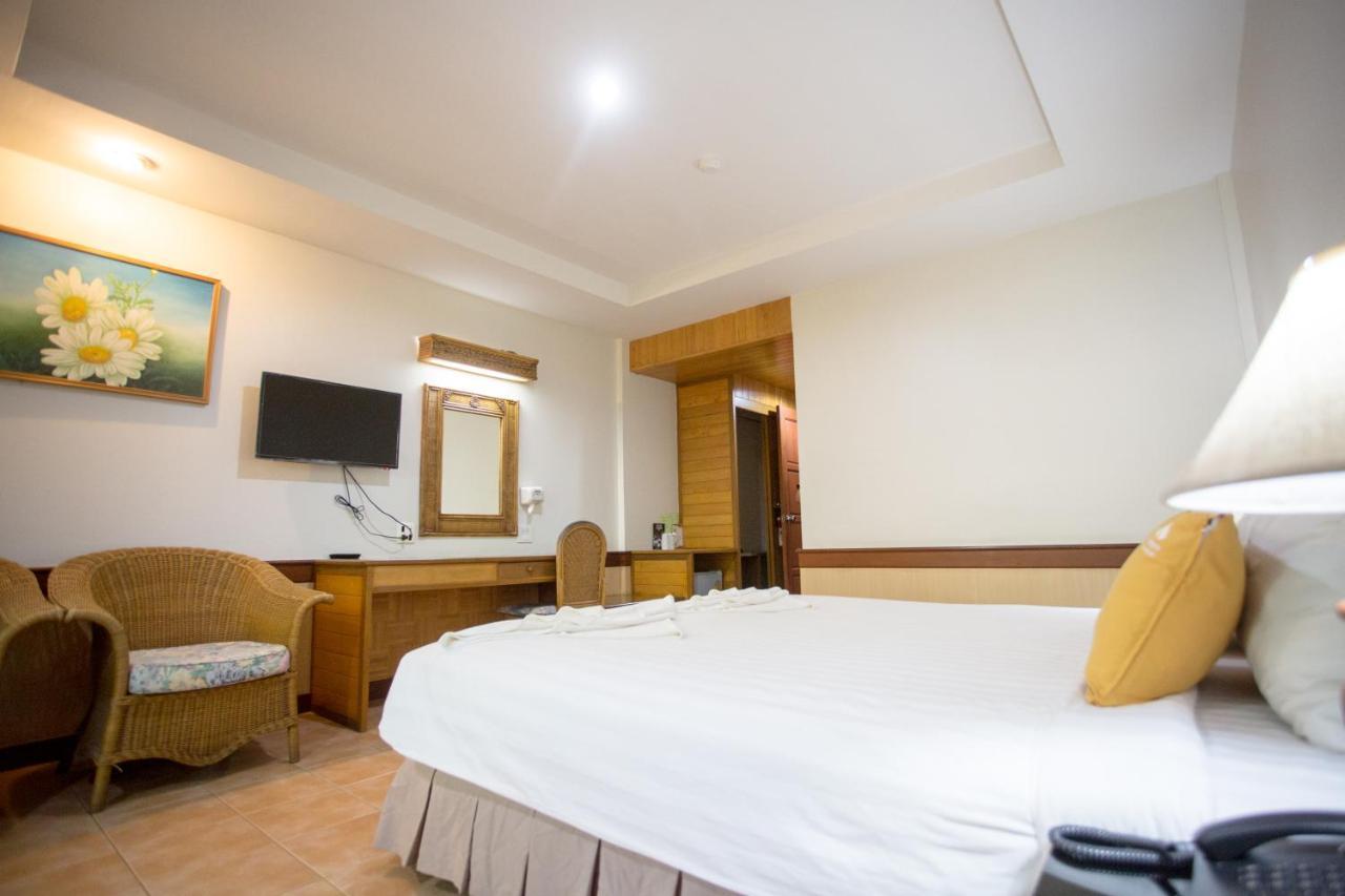 100 Islands Resort & Spa Szuratthani Kültér fotó