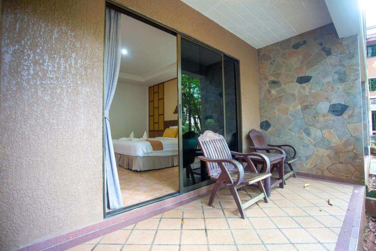 100 Islands Resort & Spa Szuratthani Kültér fotó