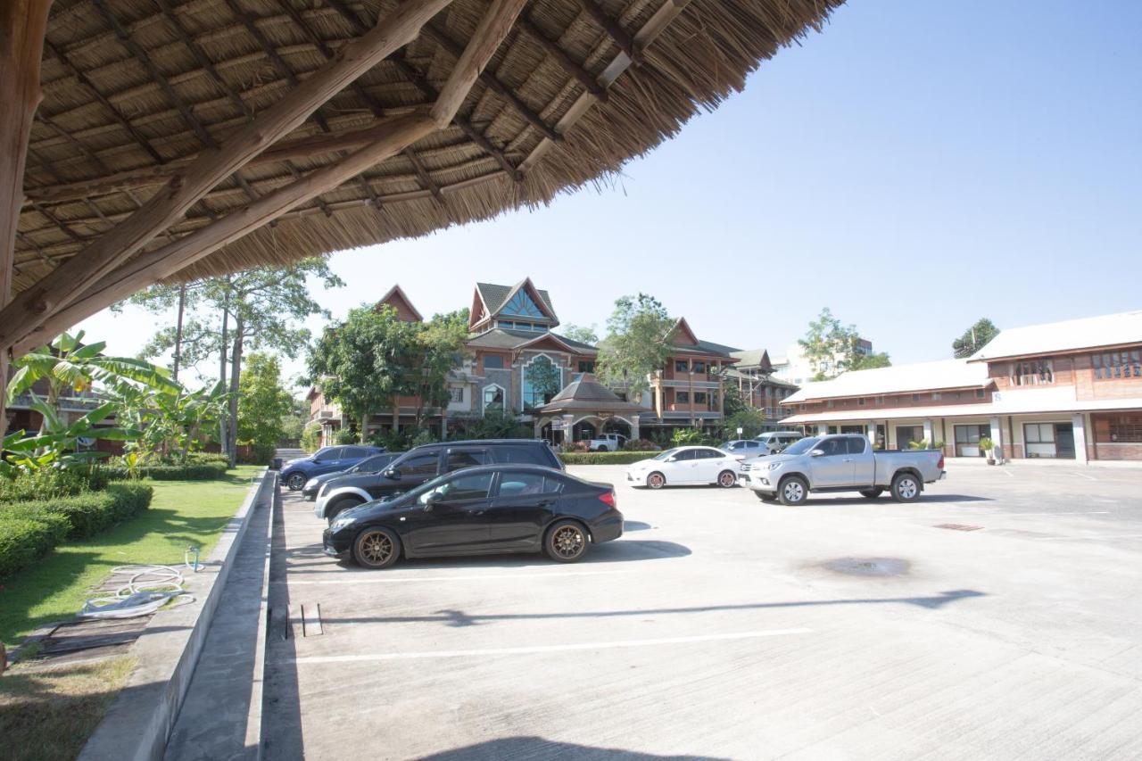 100 Islands Resort & Spa Szuratthani Kültér fotó