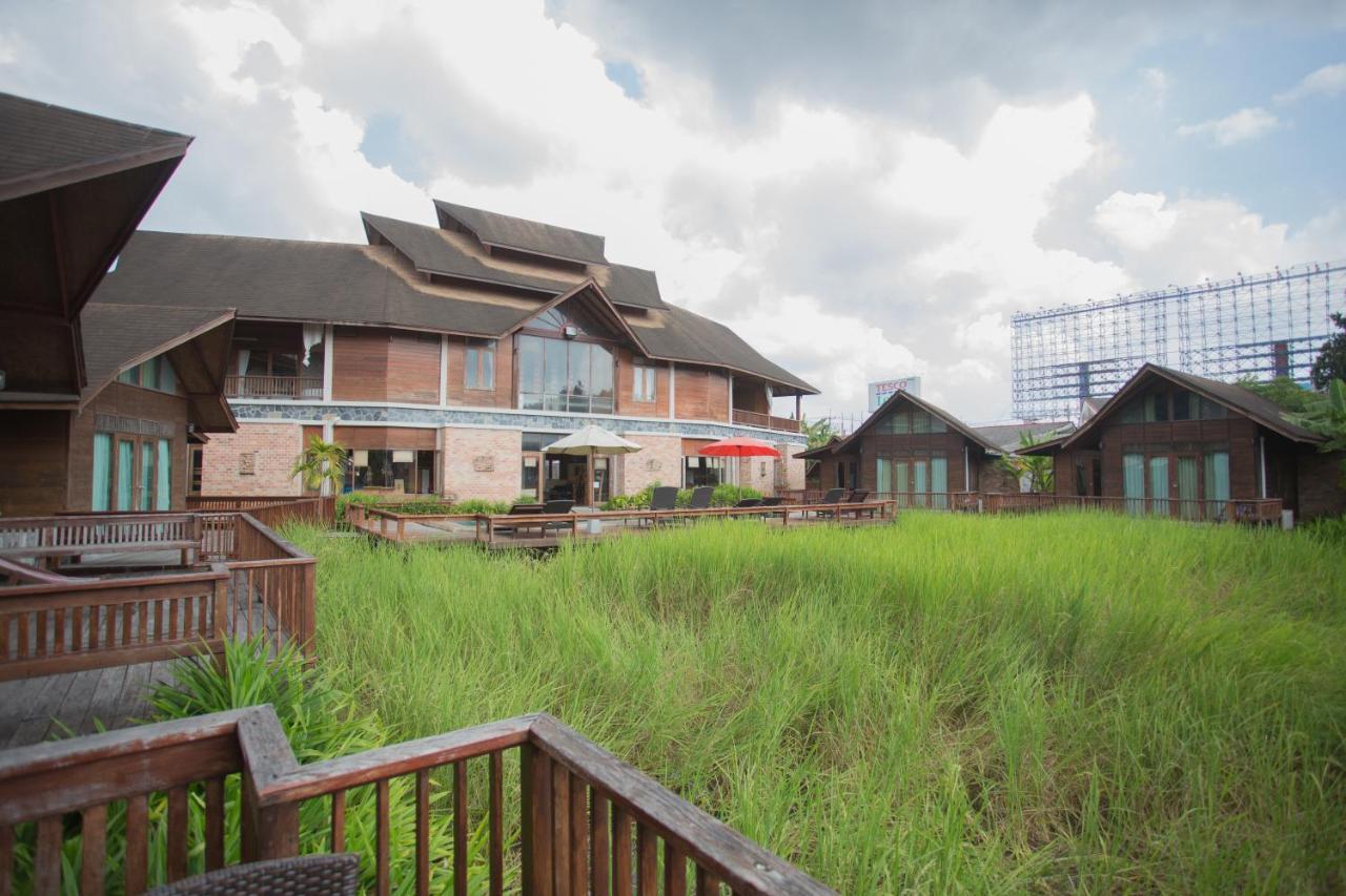 100 Islands Resort & Spa Szuratthani Kültér fotó