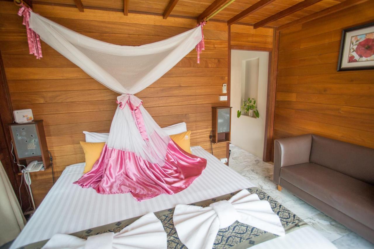 100 Islands Resort & Spa Szuratthani Kültér fotó